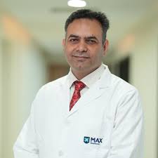 Dr Dinesh Rattnani
